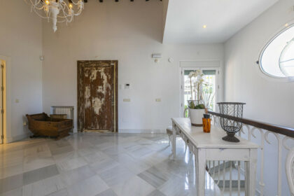 2639e6ff439d580781b2d4c5dee15bd9 - 10