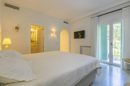 2639e6ff439d580781b2d4c5dee15bd9 - 17