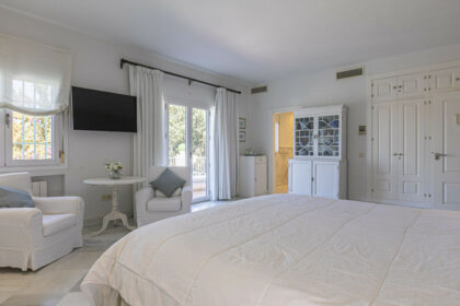 2639e6ff439d580781b2d4c5dee15bd9 - 19