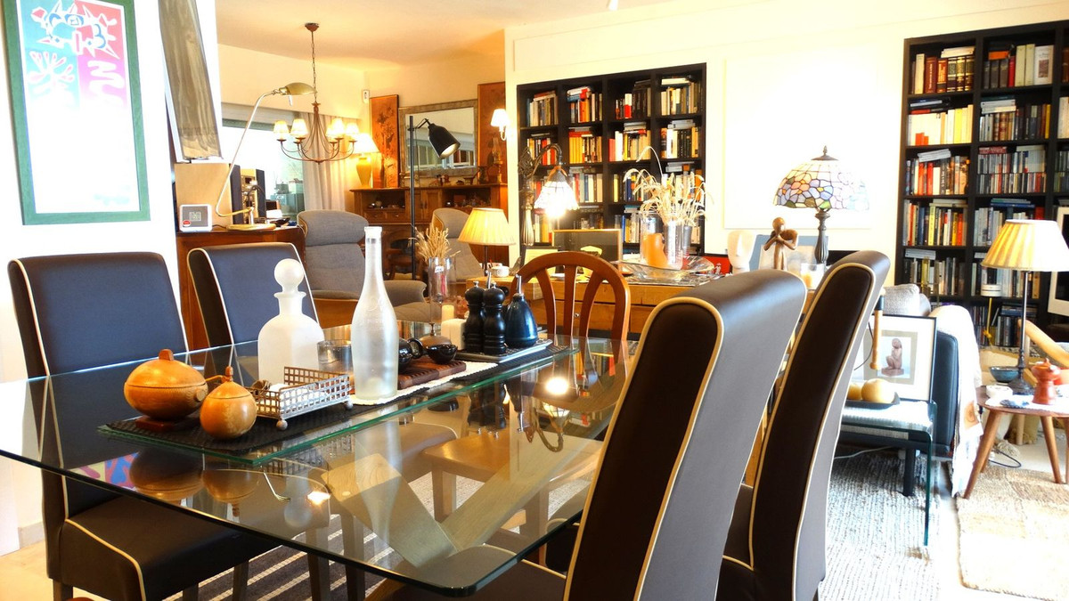 2821ee6ac25811631d40a065ac4cf91f - 12