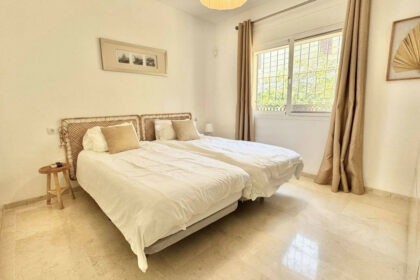 2837220ee3f4d36606145208e40307ad - 19