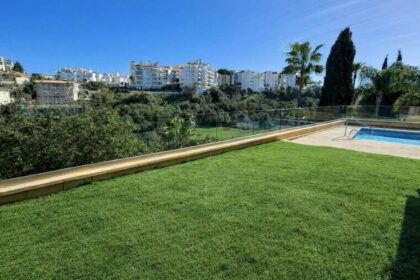 2837220ee3f4d36606145208e40307ad - 3