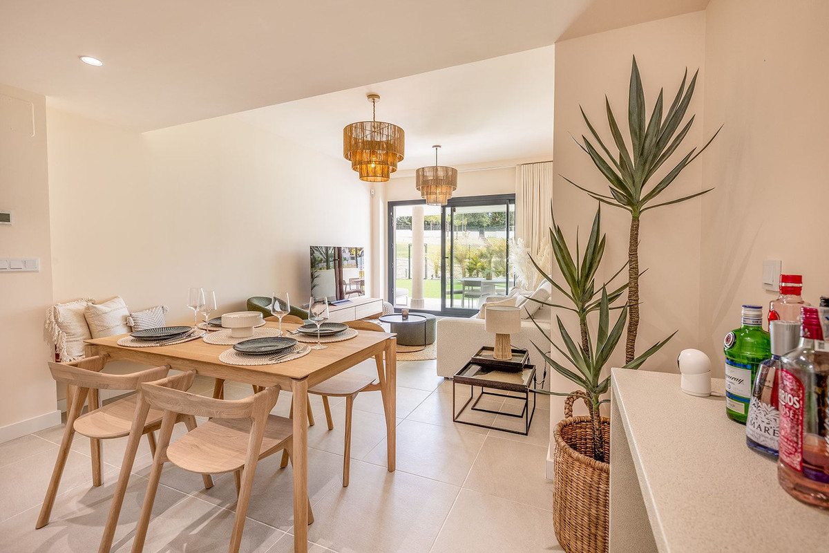 2a136ce936721e21415f3a5ada03ecdb - 11