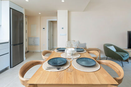 2a136ce936721e21415f3a5ada03ecdb - 14