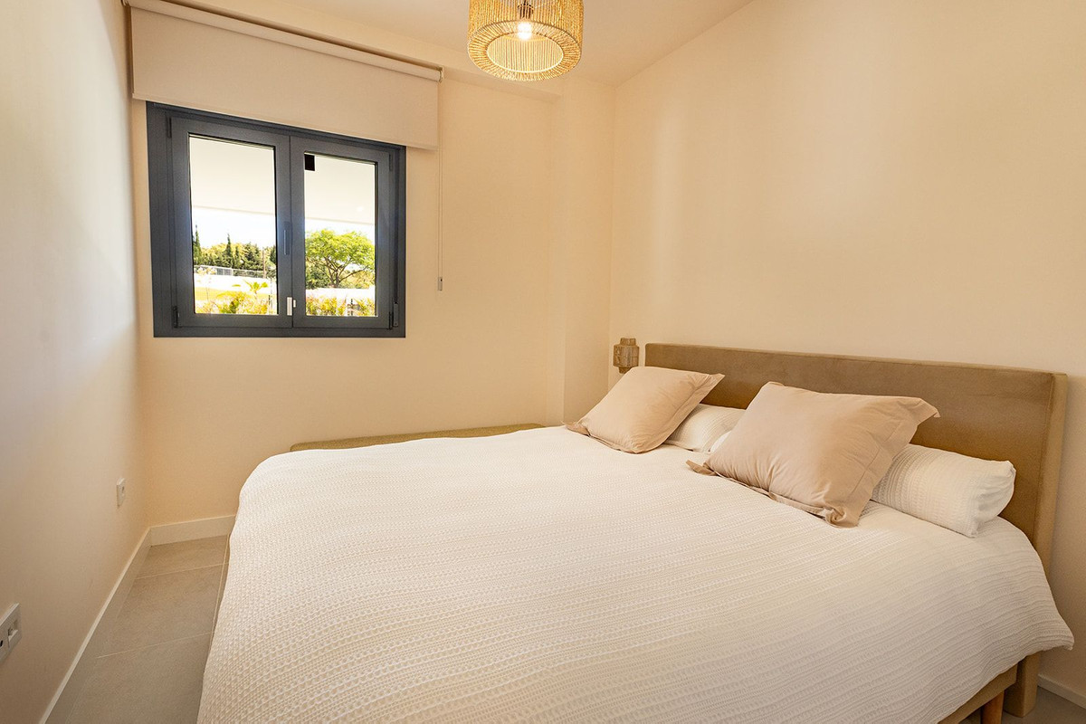 2a136ce936721e21415f3a5ada03ecdb - 16