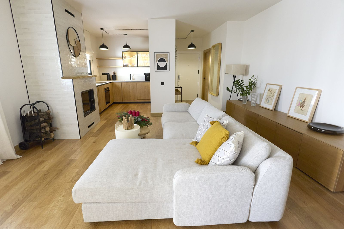 2af20327332b8a2687578602266b961d - 1