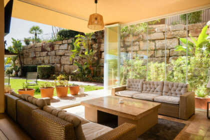 2c64688bb5d411c2f193f191181d28be - 19