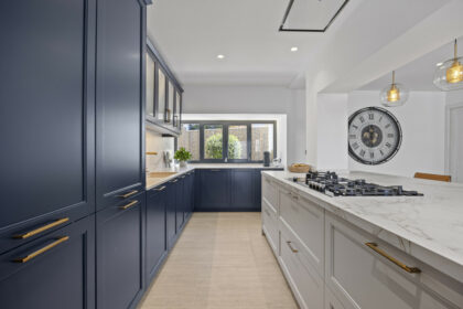 2d426816a14211a19040cbfb7d87ec81 - 19