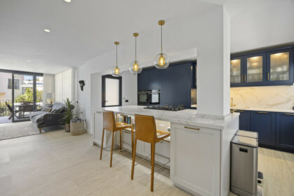 2d426816a14211a19040cbfb7d87ec81 - 22