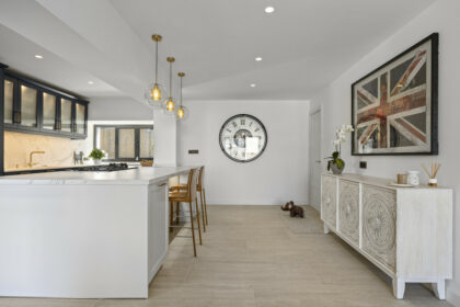 2d426816a14211a19040cbfb7d87ec81 - 23