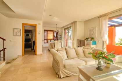 2dc527d4d47c0b7a15f636125c200430 - 3