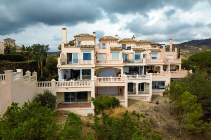 2de898981fb1102bb98c2df5a1dd791f - 2