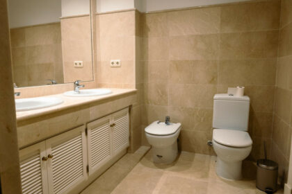 2de898981fb1102bb98c2df5a1dd791f - 23