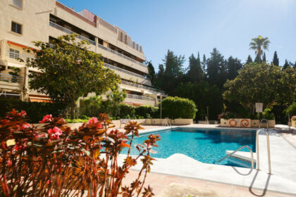 3045082f6e116a26bee21a9a5a85cb46 - 39