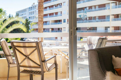 3045082f6e116a26bee21a9a5a85cb46 - 45