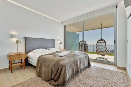 31540133703196cf475786dd03e3d3db - 11