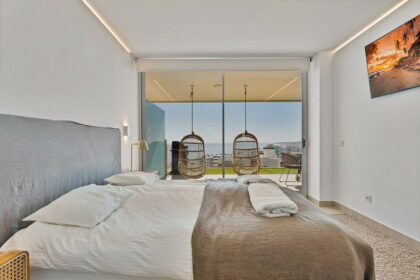 31540133703196cf475786dd03e3d3db - 12