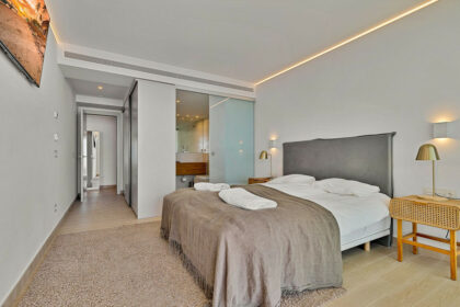 31540133703196cf475786dd03e3d3db - 13