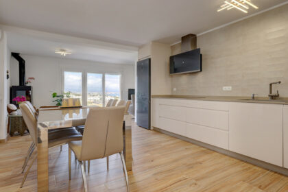 31d981051fdd22f61748ae6a5947bbdb - 3