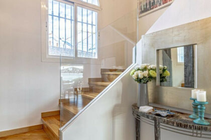 335e04fb0192da5ef588def454ea4f89 - 30