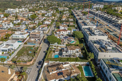 335e04fb0192da5ef588def454ea4f89 - 54