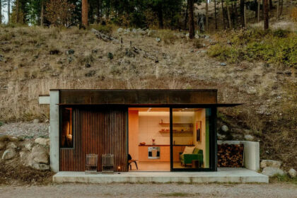 34c895303c74853acba227f3bca7ddbb - 1