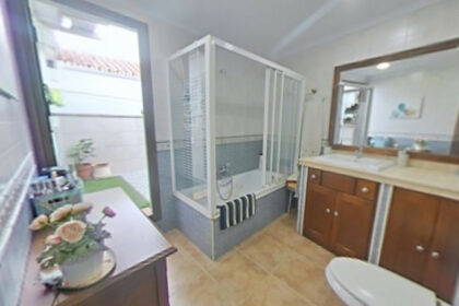 3558e4b93d6072993480f33b62af902c - 12