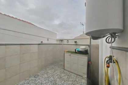 3558e4b93d6072993480f33b62af902c - 14