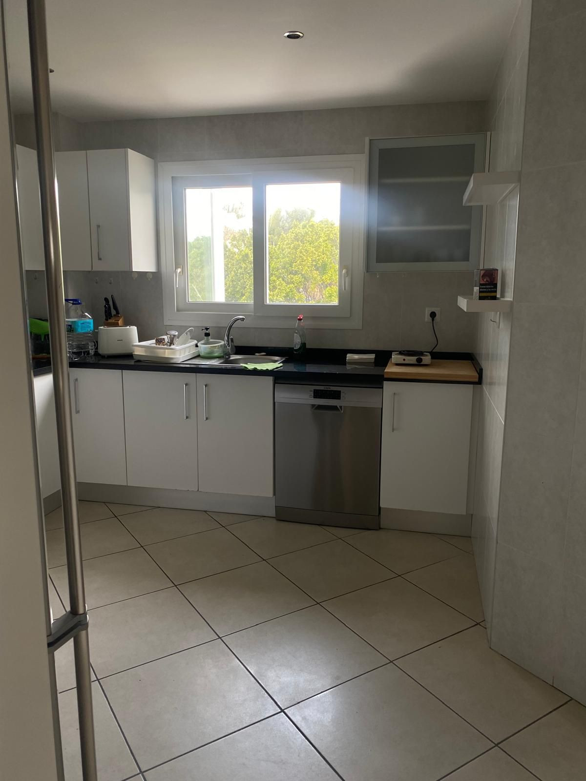 356c1b2609a239b240c303bd5844d91f - 14