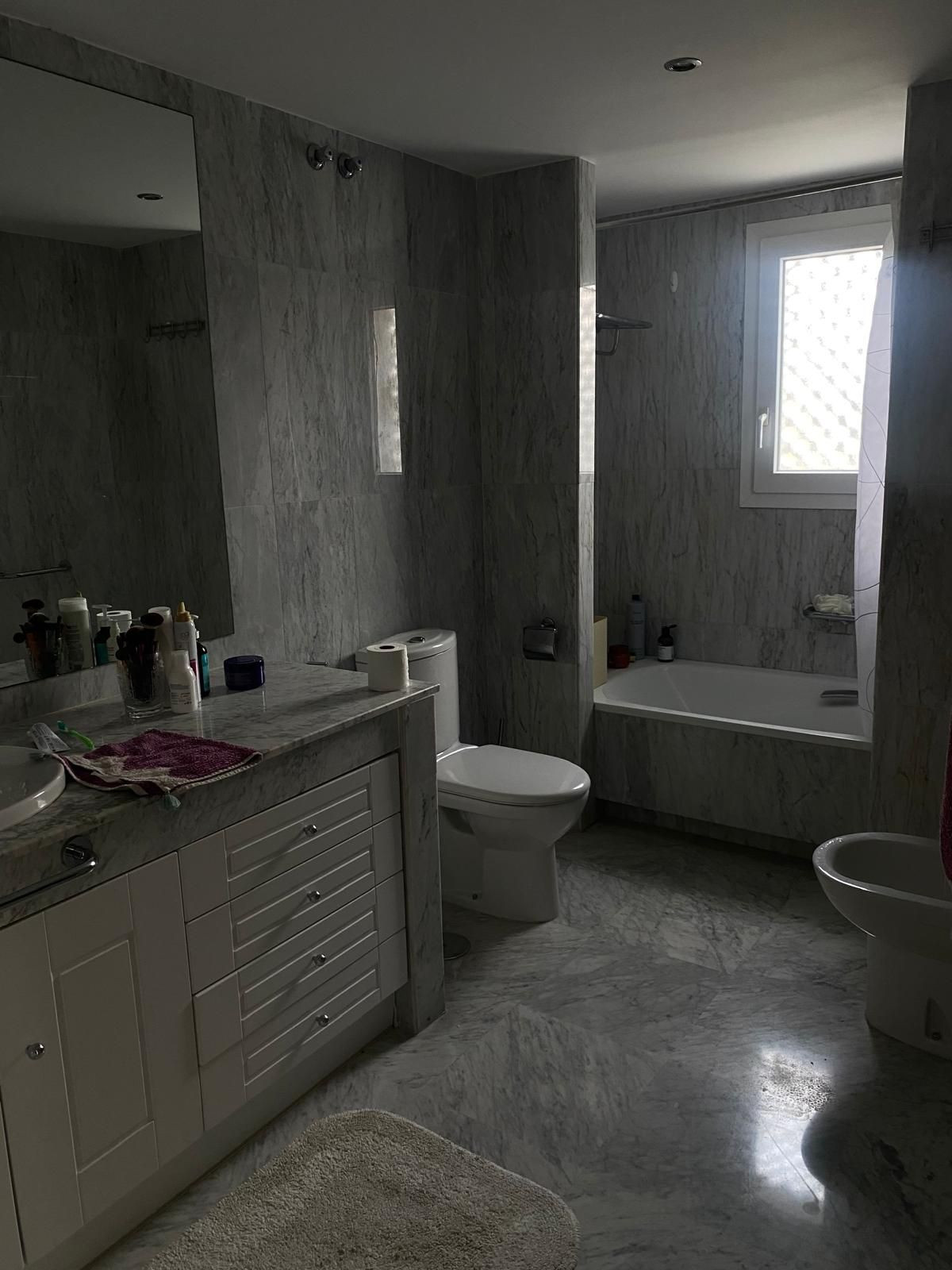 356c1b2609a239b240c303bd5844d91f - 8