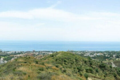 372c9c06390c743dd55e65eb3e1353b8 - 1