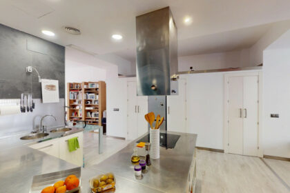 38ea6f1f2f3f62e39bce3b86810a1ece - 11