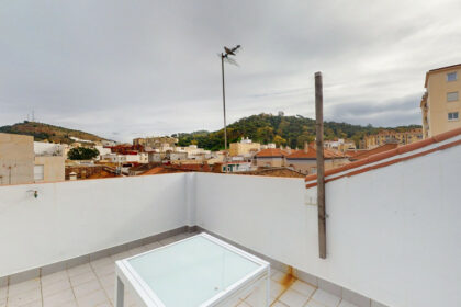 38ea6f1f2f3f62e39bce3b86810a1ece - 41