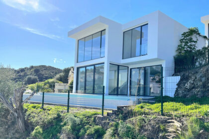 397d57433016042352baa29ea628213b - 1