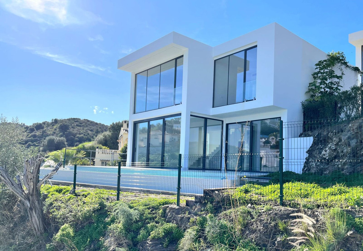 397d57433016042352baa29ea628213b - 1