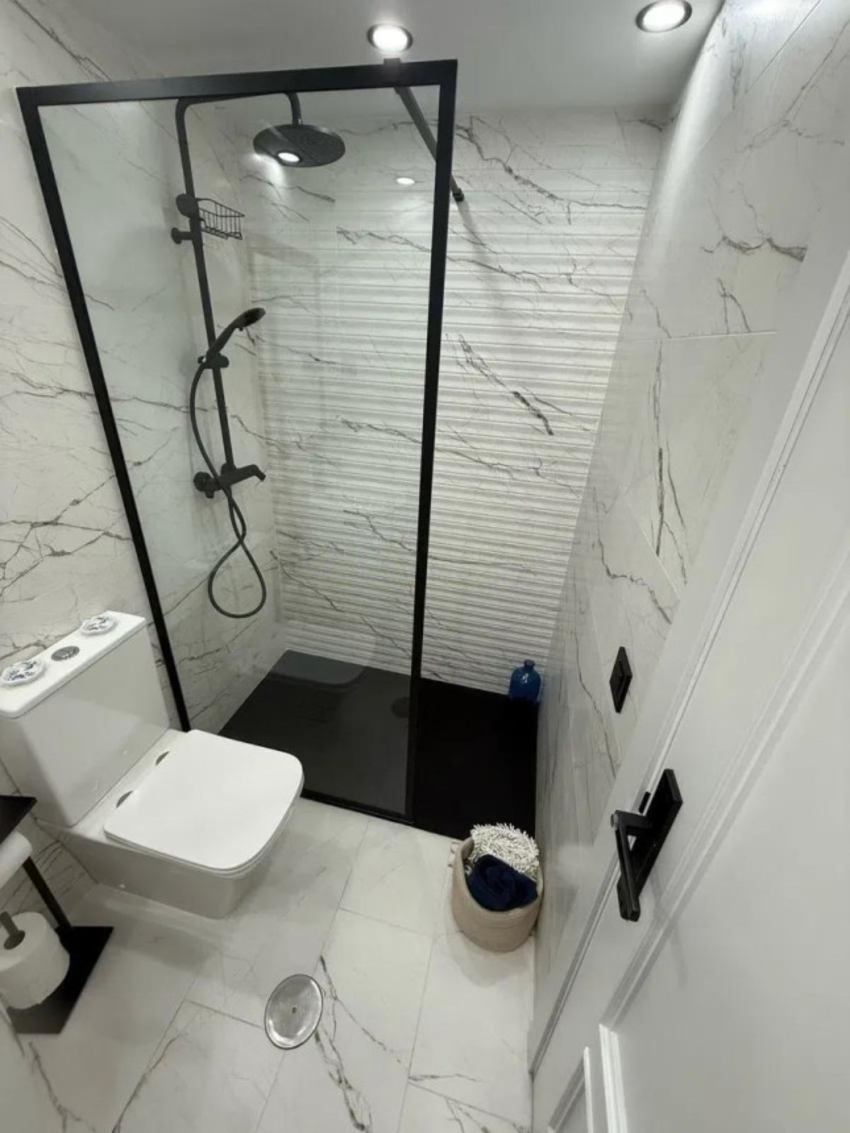 39bf0195eb5d51e6407d2a86d42c3154 - 19