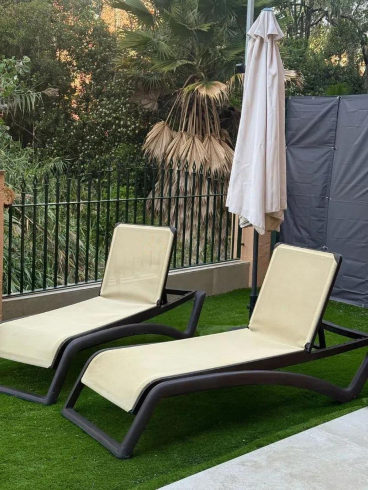 39bf0195eb5d51e6407d2a86d42c3154 - 22