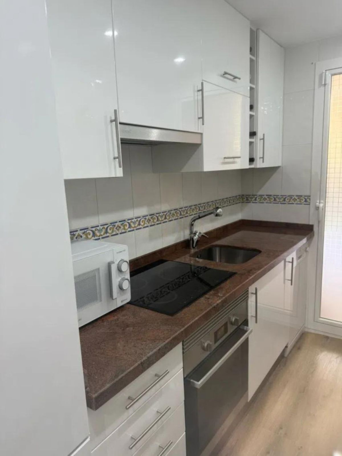 39bf0195eb5d51e6407d2a86d42c3154 - 9