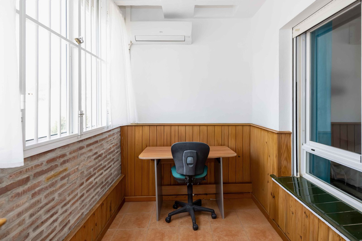 3a43aade3770e19ff3f68eb86f64d203 - 14