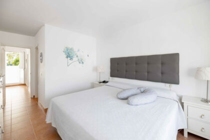 3a43aade3770e19ff3f68eb86f64d203 - 16