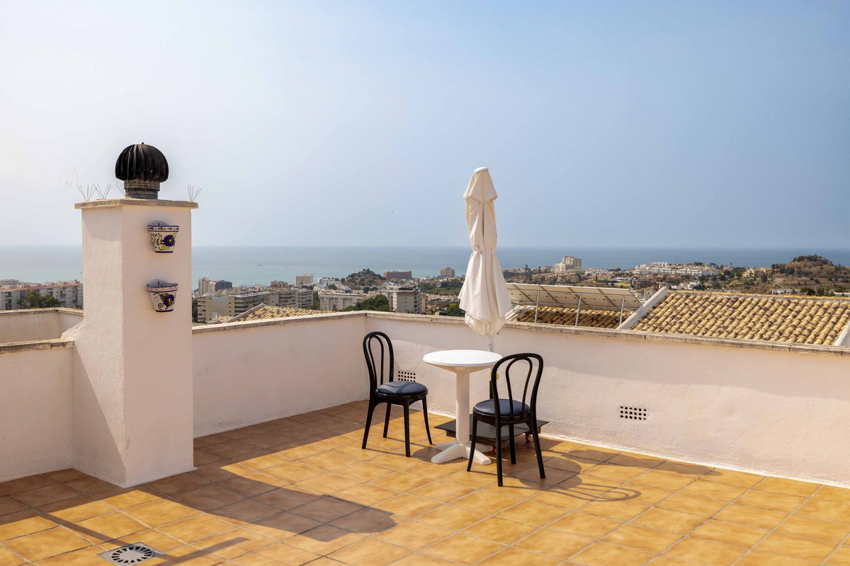 3a43aade3770e19ff3f68eb86f64d203 - 20