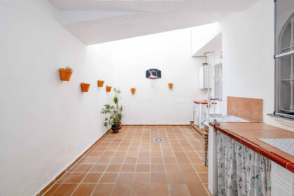 3a43aade3770e19ff3f68eb86f64d203 - 41