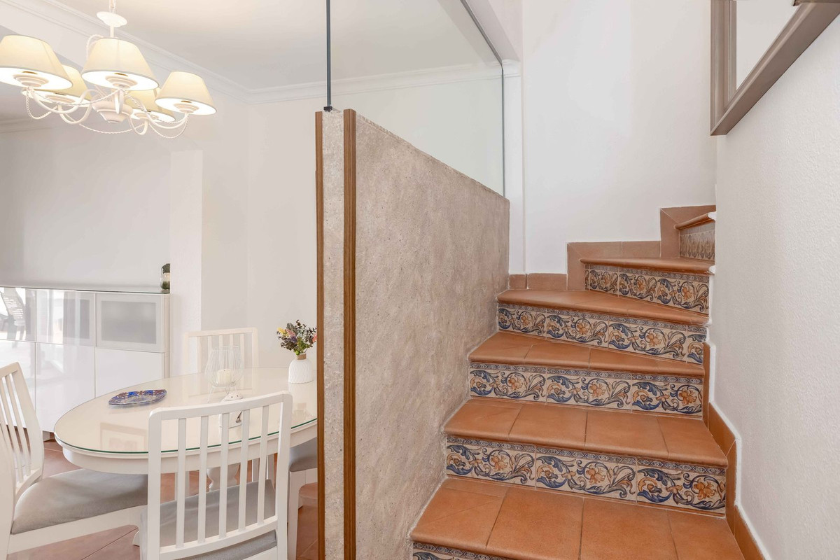 3a43aade3770e19ff3f68eb86f64d203 - 42