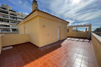 3ac2927c2ae7064d5609cd78e13cd217 - 1