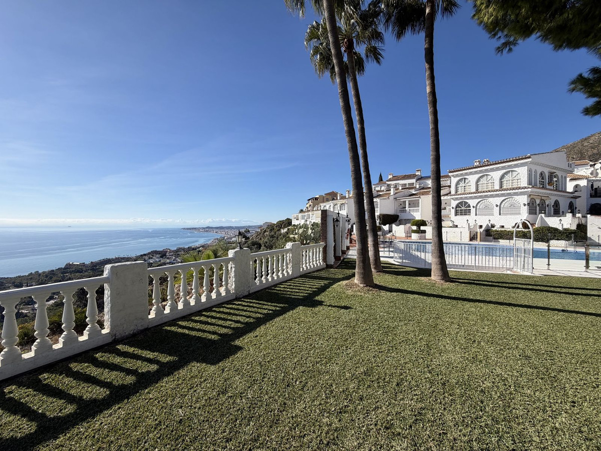 3b4630fdb3032b79a8373d3e5a8a7b4b - 2