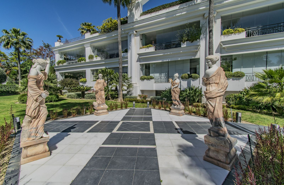 3b5e461dba407e88995937954239845c - 11