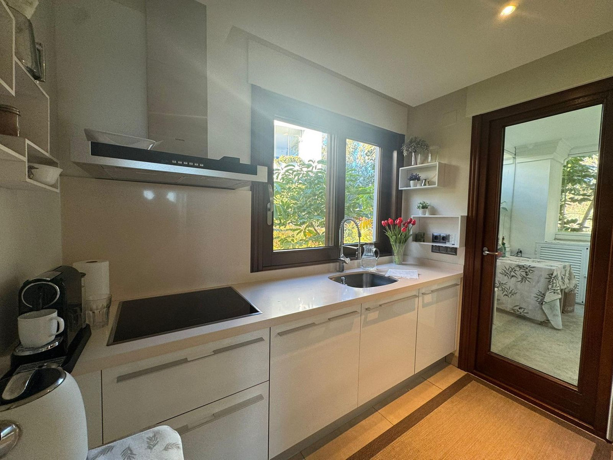 3b5e461dba407e88995937954239845c - 20