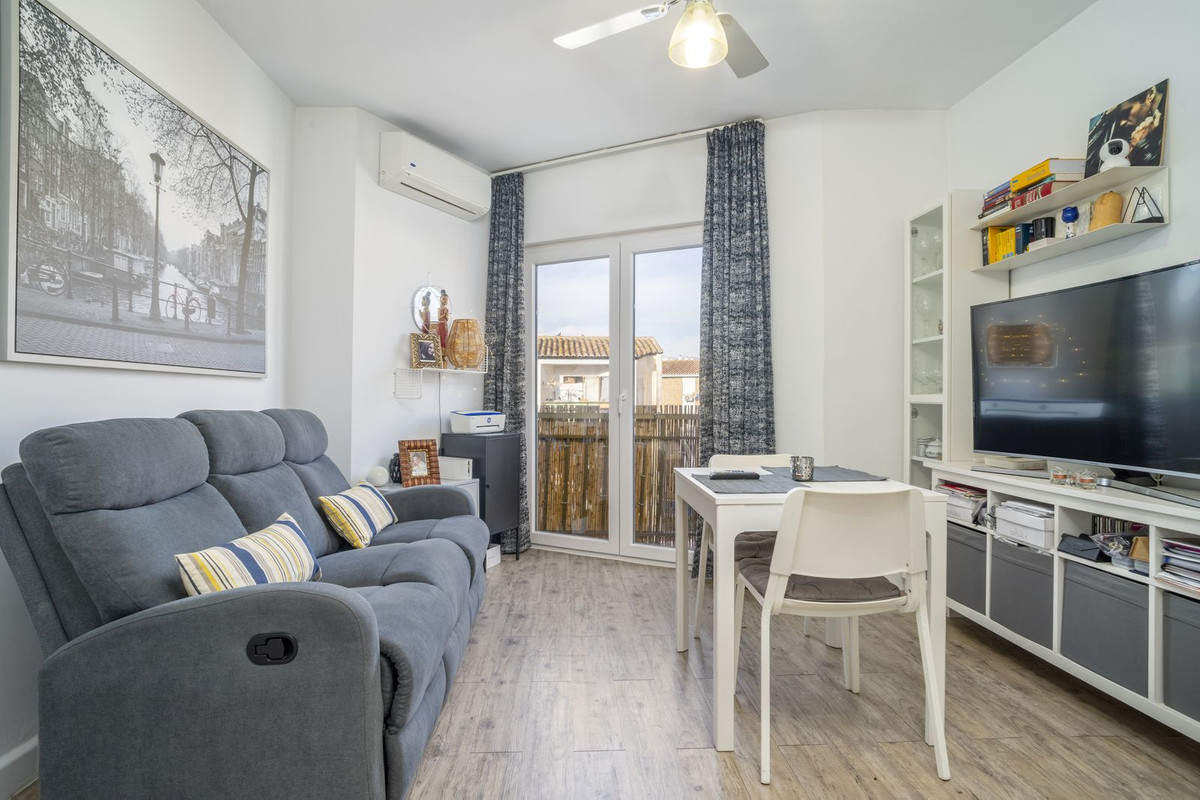 3d4862f26f3d3c8729c24590c70a60bf - 1