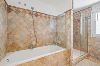 3db3472d907684c77cbe5415b0afae80 - 16