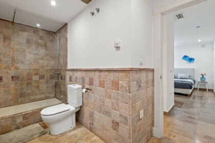 3db3472d907684c77cbe5415b0afae80 - 22